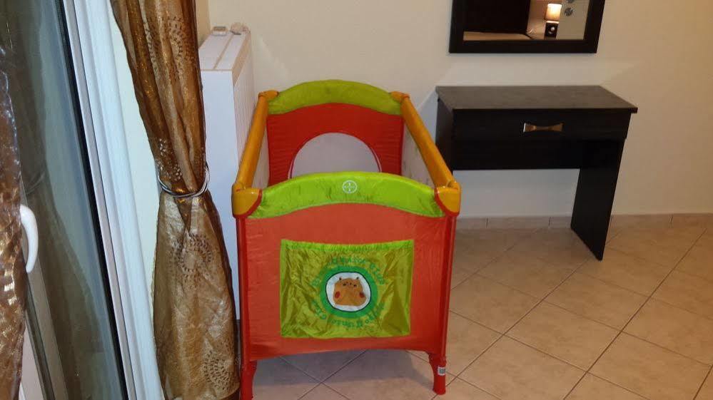 Roumpini Homes Stalos Bagian luar foto